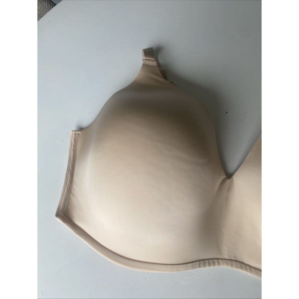 SOMA Smooth Pale Sand 44DDD Vanishing 360 Wireless Bra Smoothing Seamless Edges - Picture 2 of 6